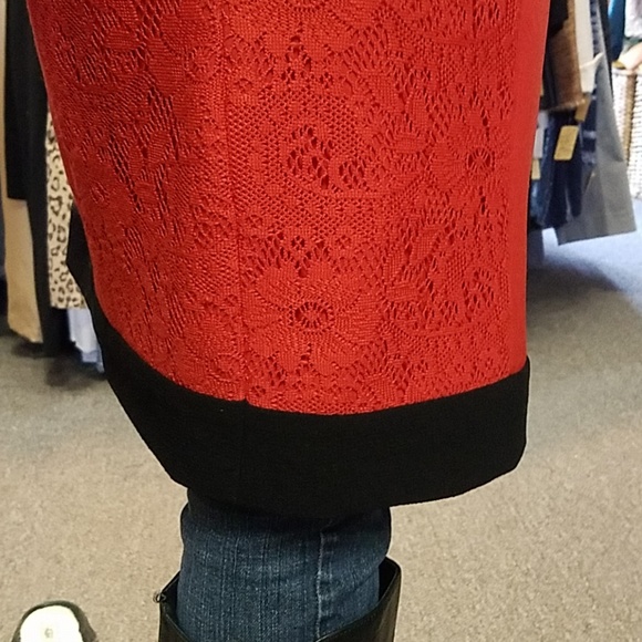 Dress - Picture 6 of 7